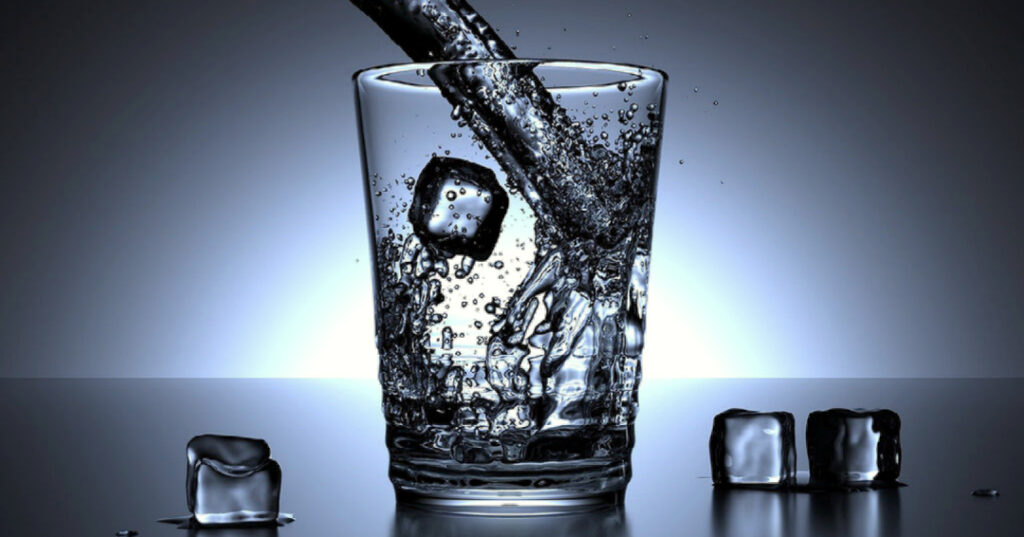 How to Easily Drink More Water