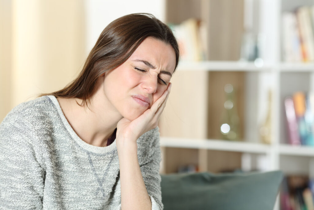 Handling Temporomandibular Joint Dysfunction: How Your Dentist Can Help You Alleviate Pain